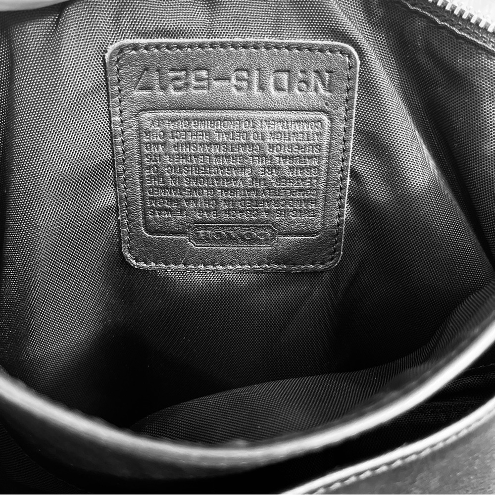 Coach Leather Saddle bag - Picture 4 of 11